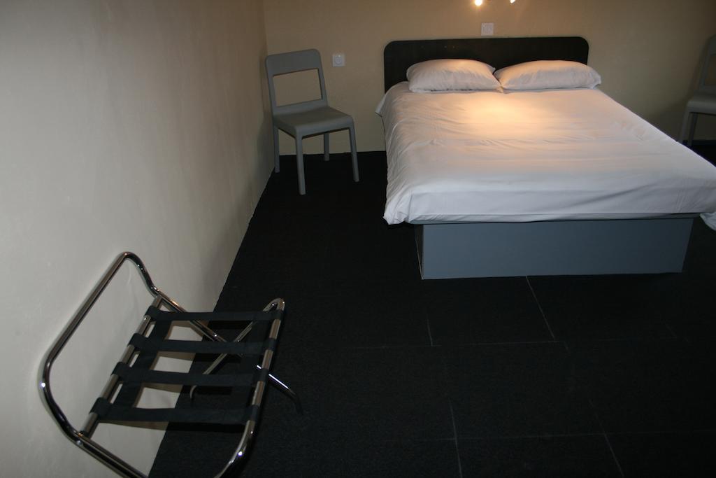 Les 4 Vallees Hotel Albertville Phòng bức ảnh