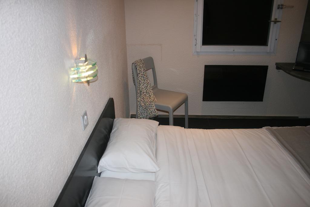 Les 4 Vallees Hotel Albertville Phòng bức ảnh