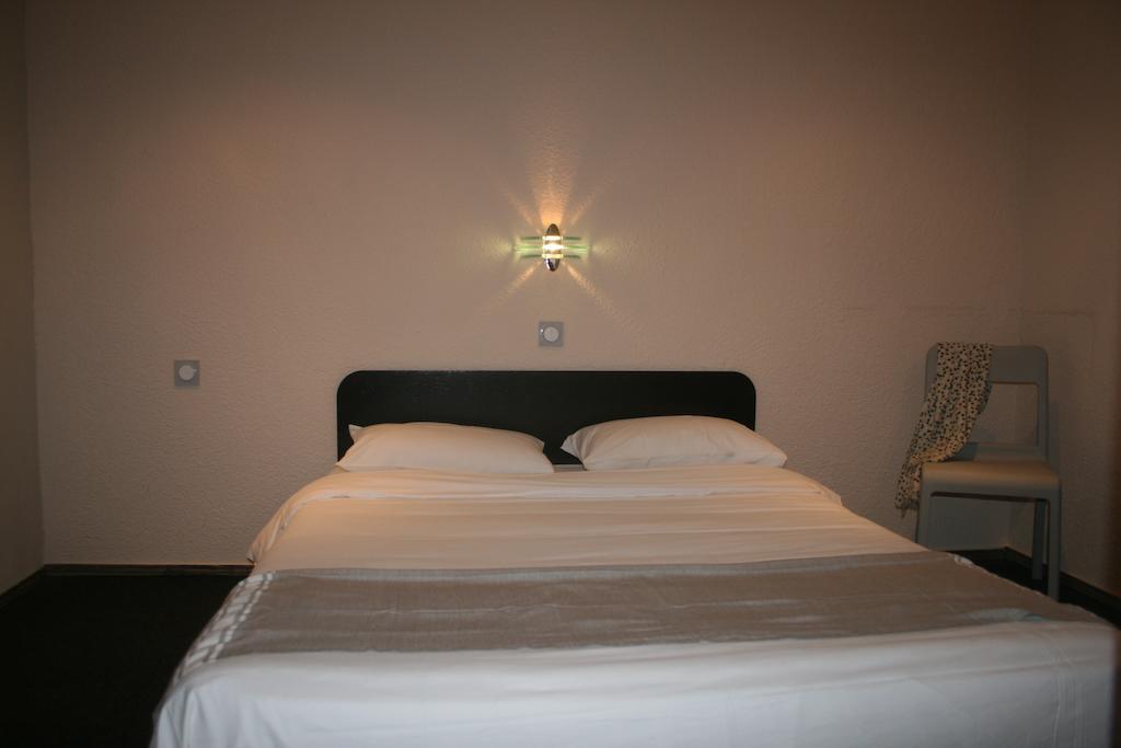 Les 4 Vallees Hotel Albertville Phòng bức ảnh